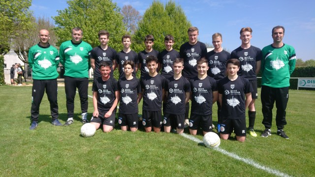 DSC_0001_BURST20190413144902009 (Copier)